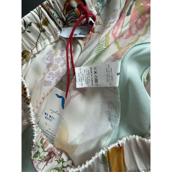 NWT My Beachy Side Printed Straight Leg Pull-on Cropped Pants Multicolor Small - Picture 8 of 8